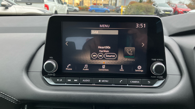 Nissan Qashqai 1.3 DiG-T MH 158 Acenta Premium 5dr Xtronic Petrol Hatchback